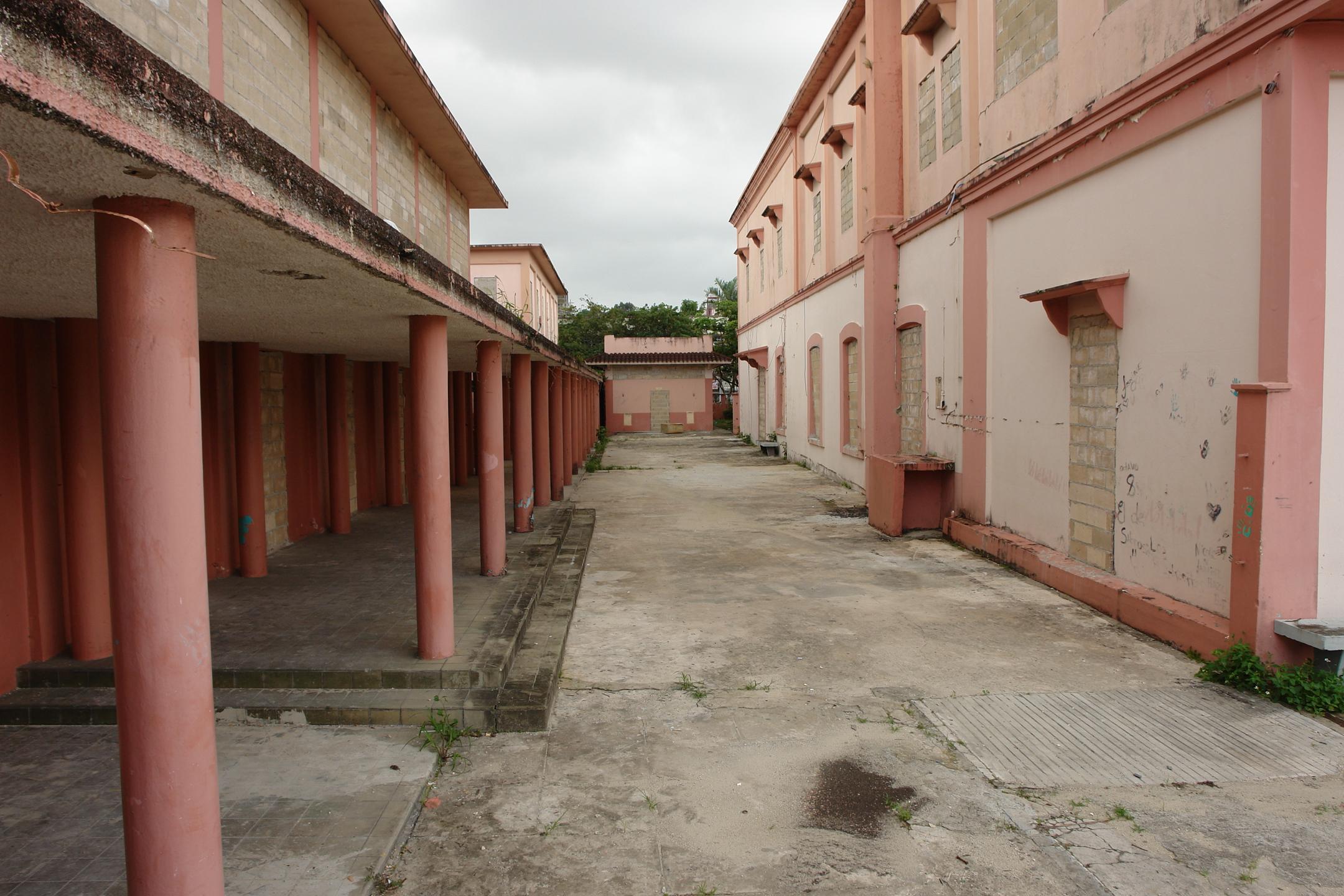 Colegio La Milagrosa - San Juan (Río Piedras) - 2011 00058